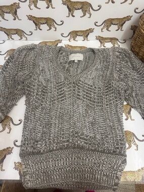 Brochu Walker -khaki green/white V-Neck Knit short sleeve Sweater - xs